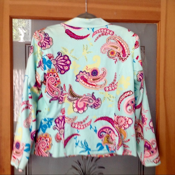 Jacket - Picture 2 of 5